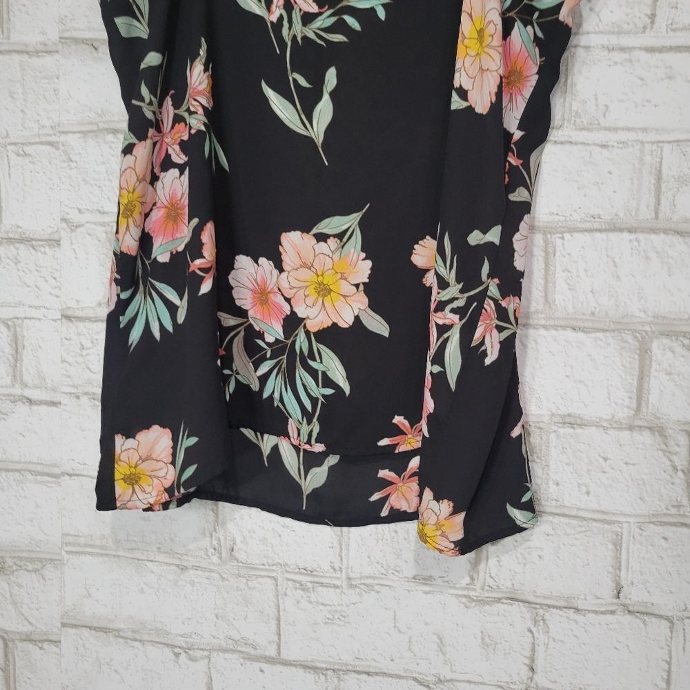 Forever 21 floral tank top - Picture 9 of 11